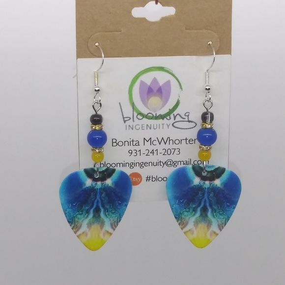 Blooming Ingenuity Jewelry - Handmade Guitar Pick earrings!